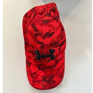 Under Armour Hat Kids MD/LG Red Camo Stretch Fit‎ 1273197 Baseball Cap Sporty